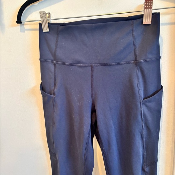 Fabletics Oasis PureLuxe High-Waisted Pocketed Navy Womens Leggings Size Small - Picture 3 of 13